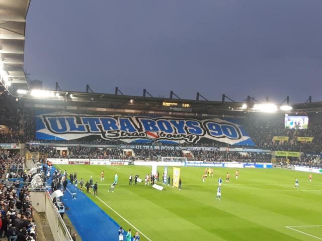 stade plan large